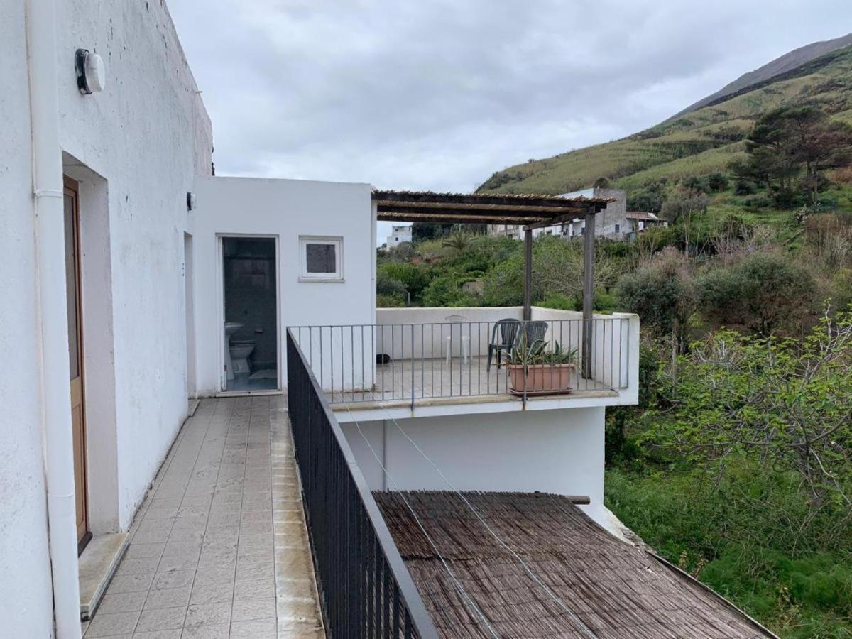 Case La Pergola Stromboli Luaran gambar