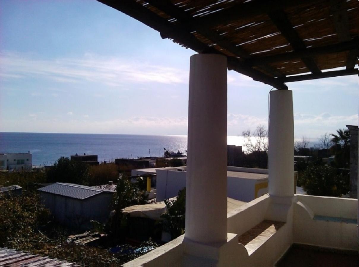 Case La Pergola Stromboli Luaran gambar